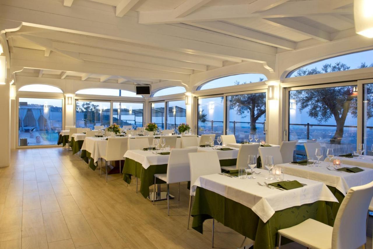 Al Mirador Resort Selva Di Fasano Bagian luar foto